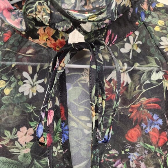 H&M Flower Print Blouse - Picture 2 of 5
